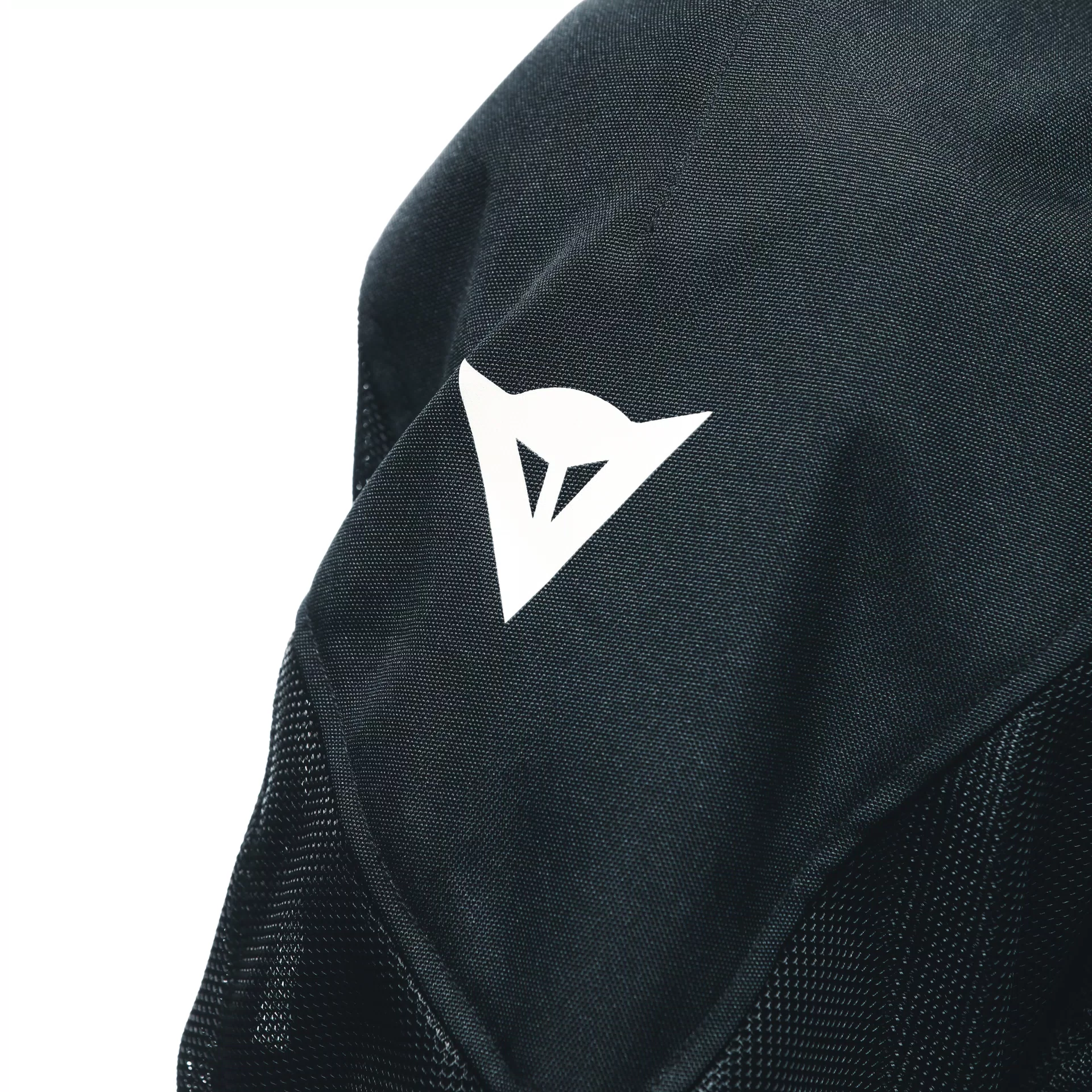 https://www.motoverse.az/wp-content/uploads/2026/09/Dainese-Herosphere-Air-Tex-BlackRed-Diamond-50-6.webp