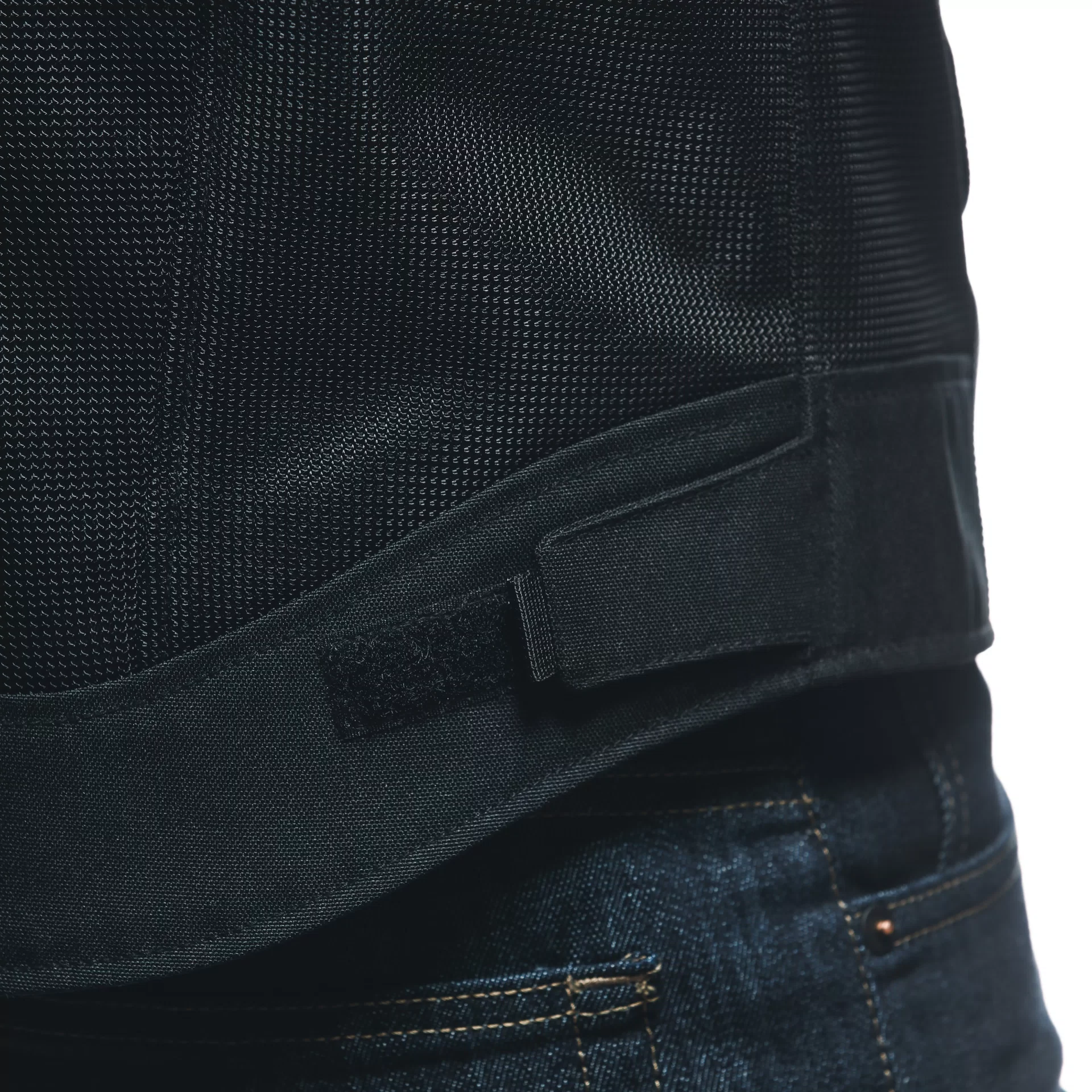 https://www.motoverse.az/wp-content/uploads/2026/09/Dainese-Herosphere-Air-Tex-BlackWhite-Diamond-56.-19.webp